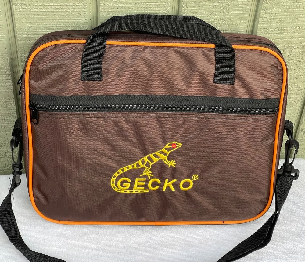 GECKO Cajon & Case Flat Hand Drum Pad Percussion Instrument