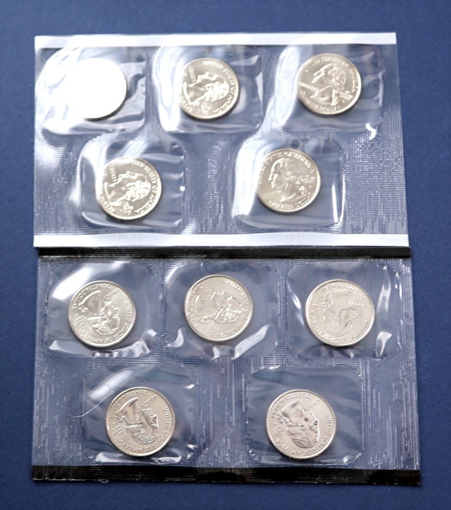 2000 & 2001 P & D STATE QUARTER MINT SETS, 20 GEM BU Quarters