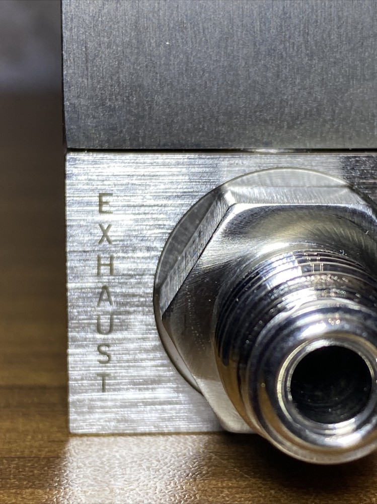 Unit UFC-1100A Mass Flow Controller MFC, N2, 5 SLM E1