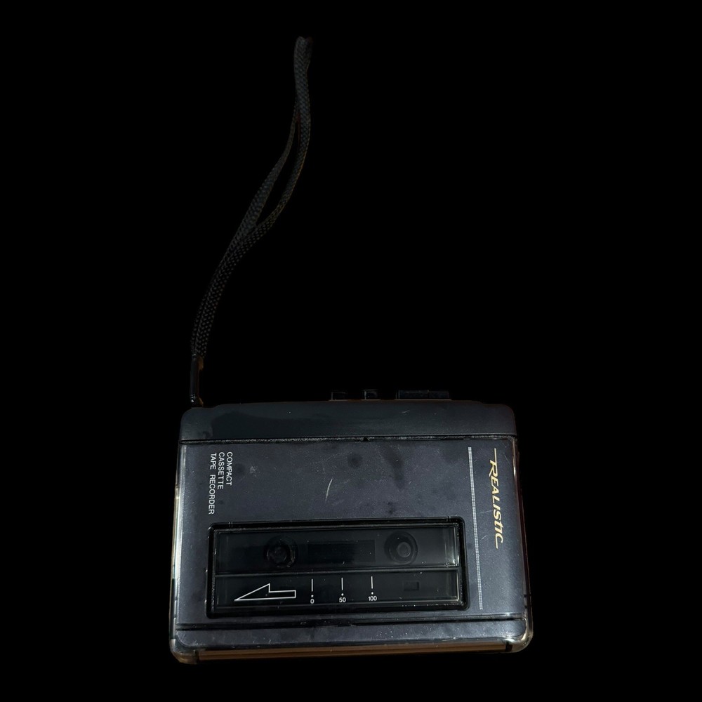 Realistic Cassette Tape Player Recorder CTR-22 Mic Built-in Speaker