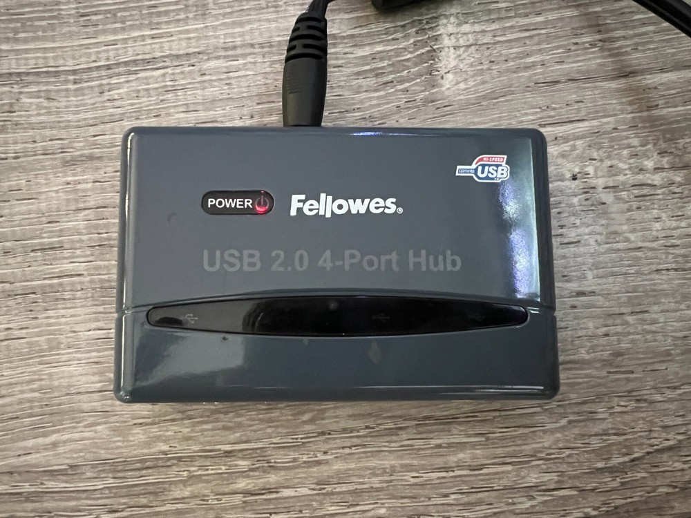 Fellowes USB 2.0 4-Port Hub 99467