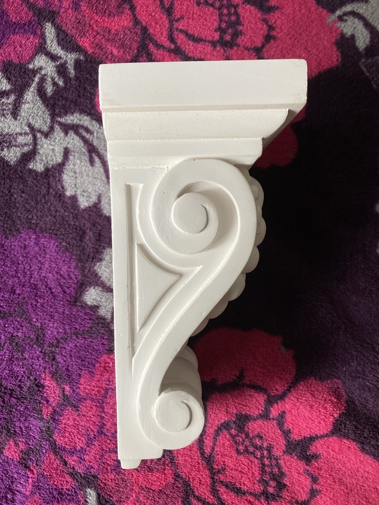 3 Victorian Style Grapes Vine Design Plaster Corbels