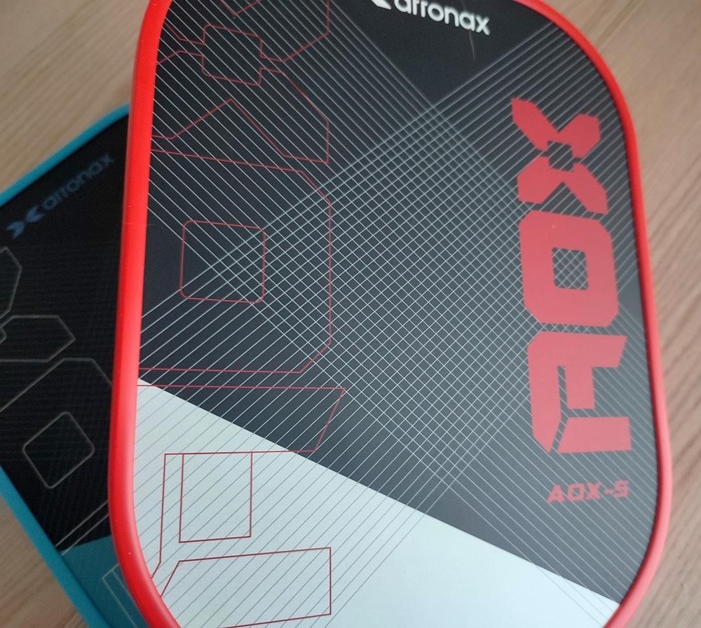 Pickleball Paddle Set ARRONAX Carbon Processed Friction Surface Blue Red