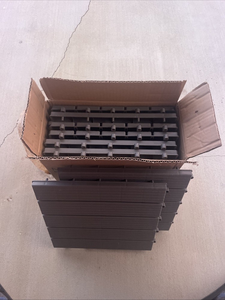 Majestic Goods Deck Tile 8 Pack 12x12