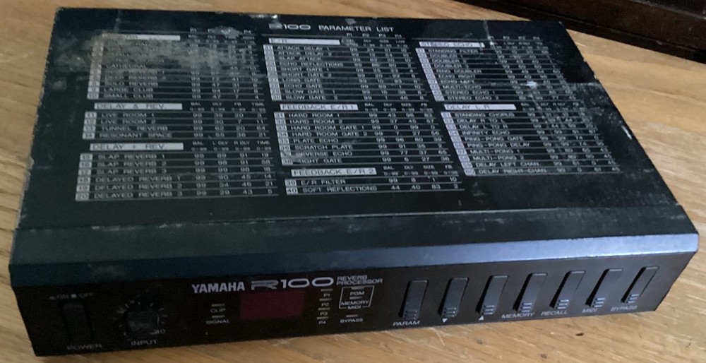 Yamaha R100 Digital Reverb Processor Black UNTESTED