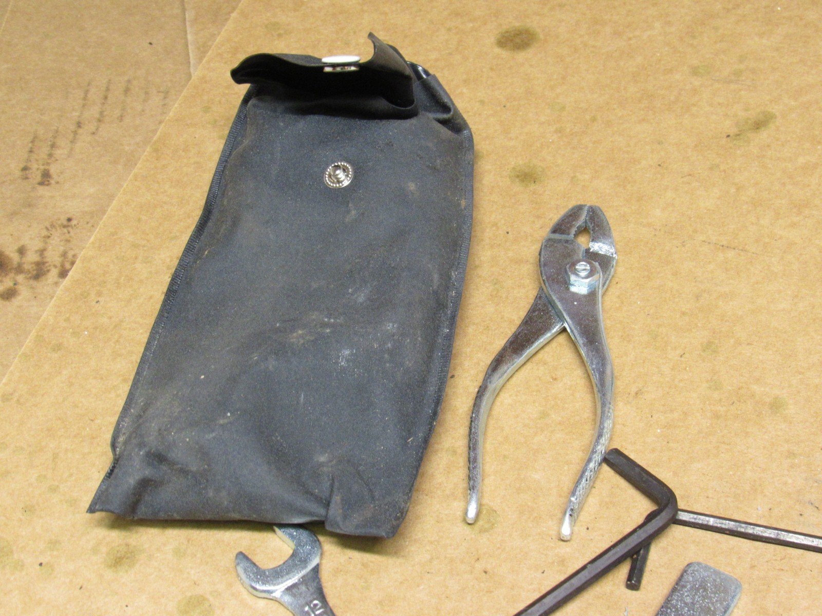 88-07 KAWASAKI NINJA 250R EX250F STOCK TOOLS OEM TOOL BAG KIT SET