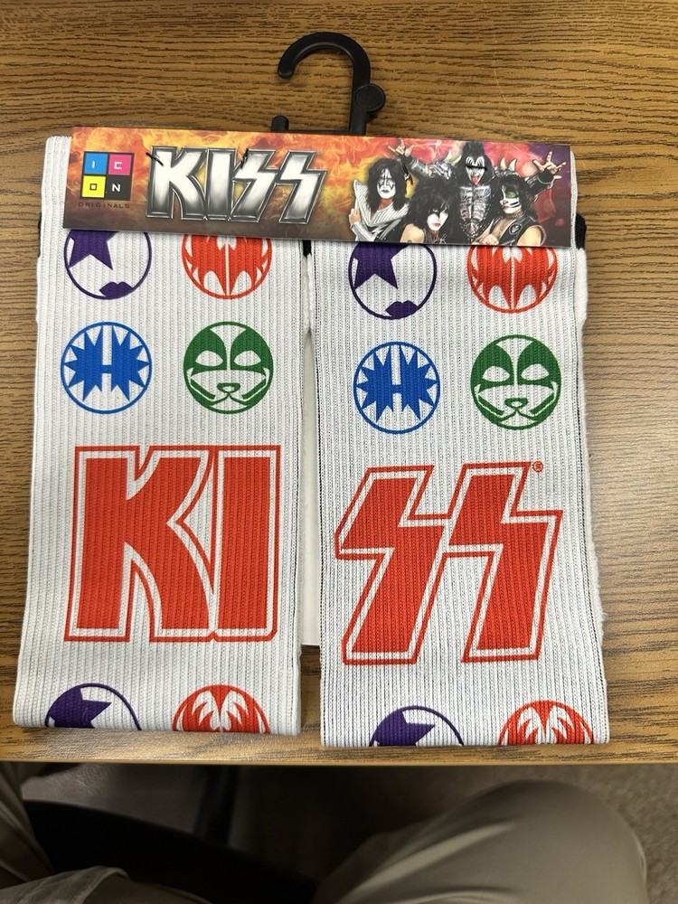 Kiss Icon Socks