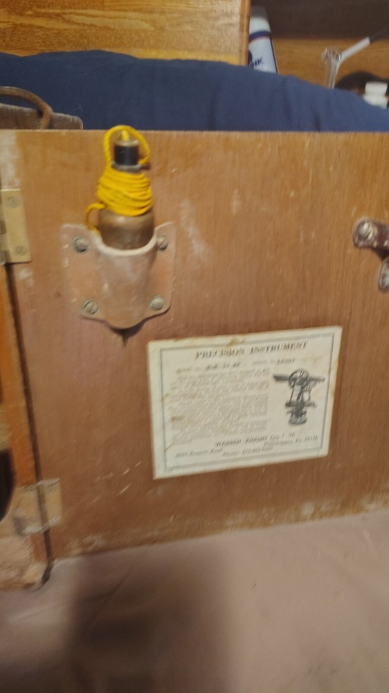 Surveying Instrument