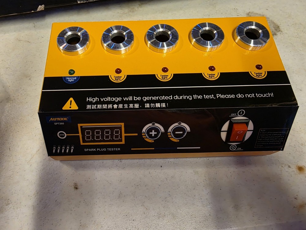 AUTOOL SPT360 Spark Plug Tester 5Hole Digital Spark Plug Ignition Test Analyzer
