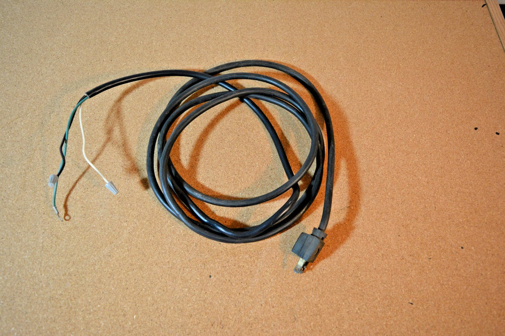 Micro Vu Bench Top Optical Comparator Original AC Power Cord. Needs new plug