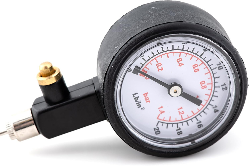 Pressure Gauge with Easy Release Button for Accurate Readings