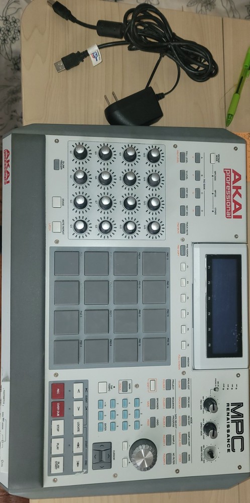 Akai Professional MPC Renaissance Sequencer Sampler