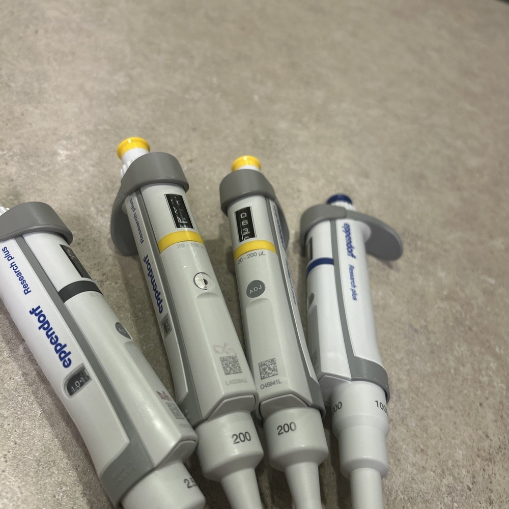 Set Eppendorf Research Plus Single Channel Pipetman Pipettes
