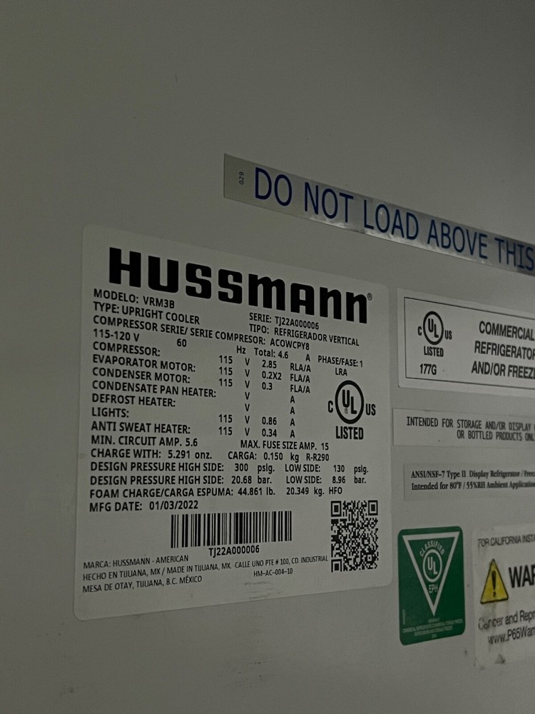 Hussmann VRM3B Three Door Refrigerator