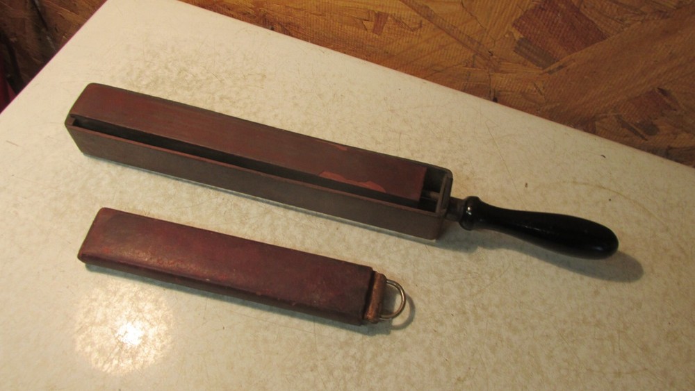 2 Antique Leather Razor Stroppers