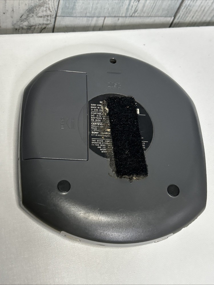 Sony Walkman CD Player D-E356CK used as is