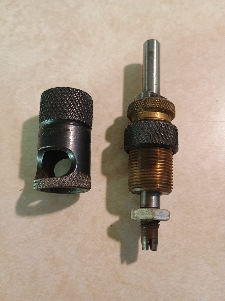 Vtg 2 piece ARCRAFT Tools screw together countersink replacement