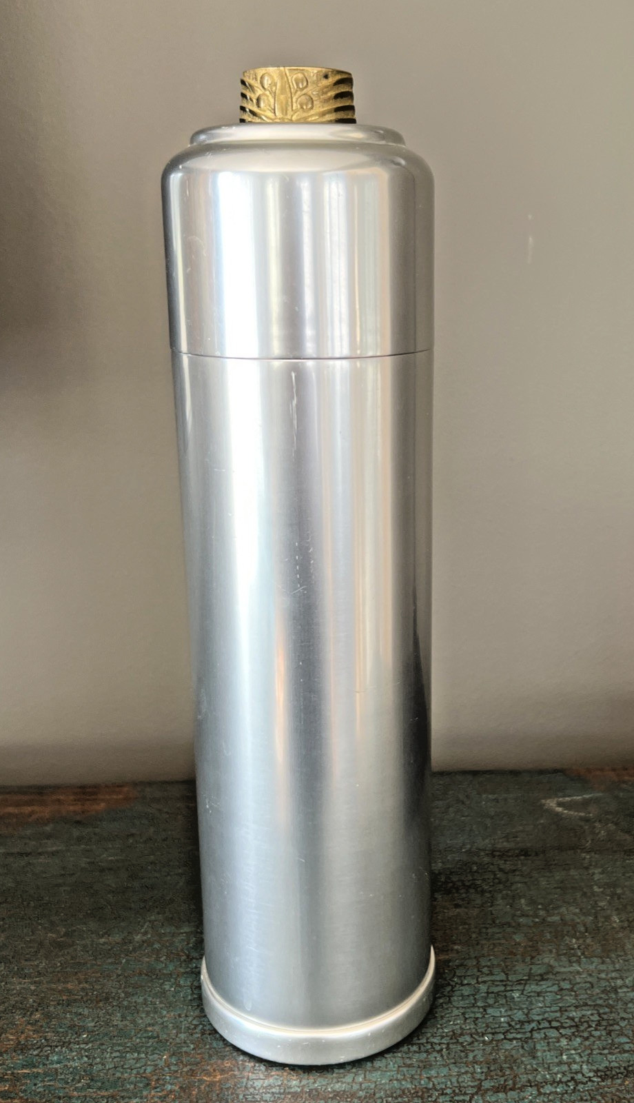 VTG. 1930's ART DECO KENSINGTON ALUMINUM BRASS COCKTAIL SHAKER by LURELL GUILD