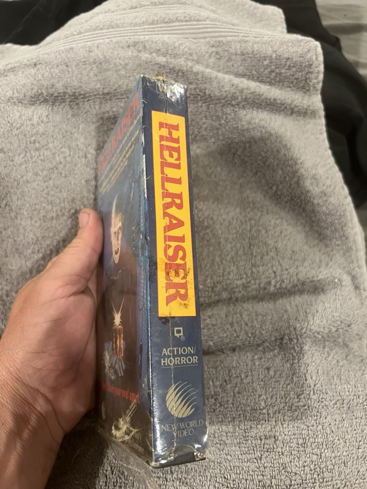 HELLRAISER First Release 1987 VHS HORROR movie *READ*
