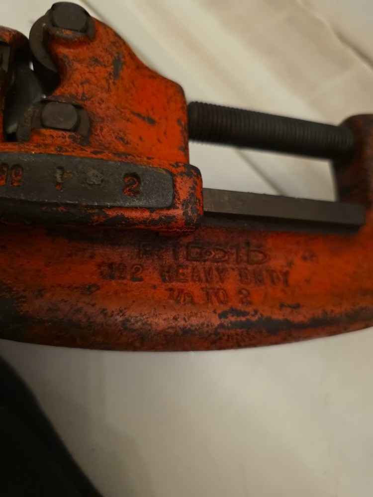 RIDGID Pipe Cutter No 2A heavy duty