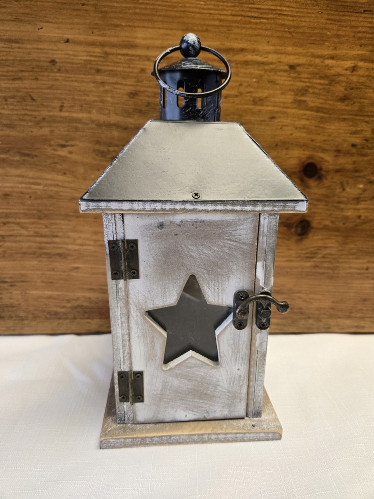 White Lantern with Country Star White