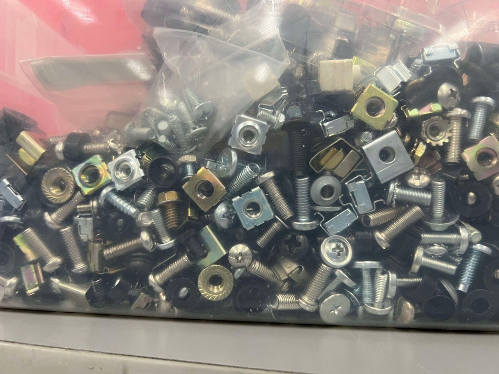 40 LB Rack Mount Screws and Cage Nuts for Rack Mount Server Cabinet