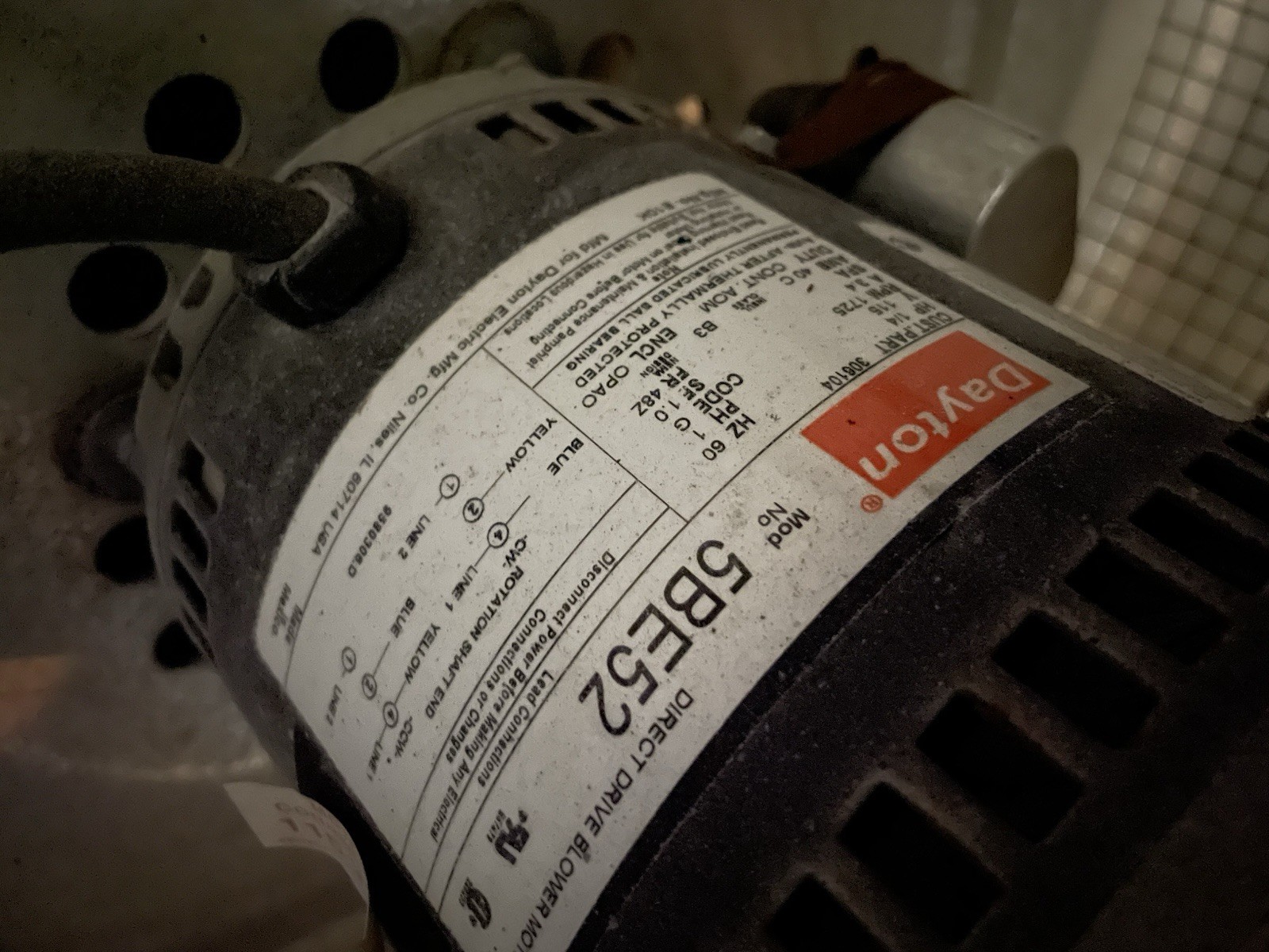 Dayton 4YC886 Upblast Direct Drive Commercial Exhaust Fan Roof Mount Metal Base