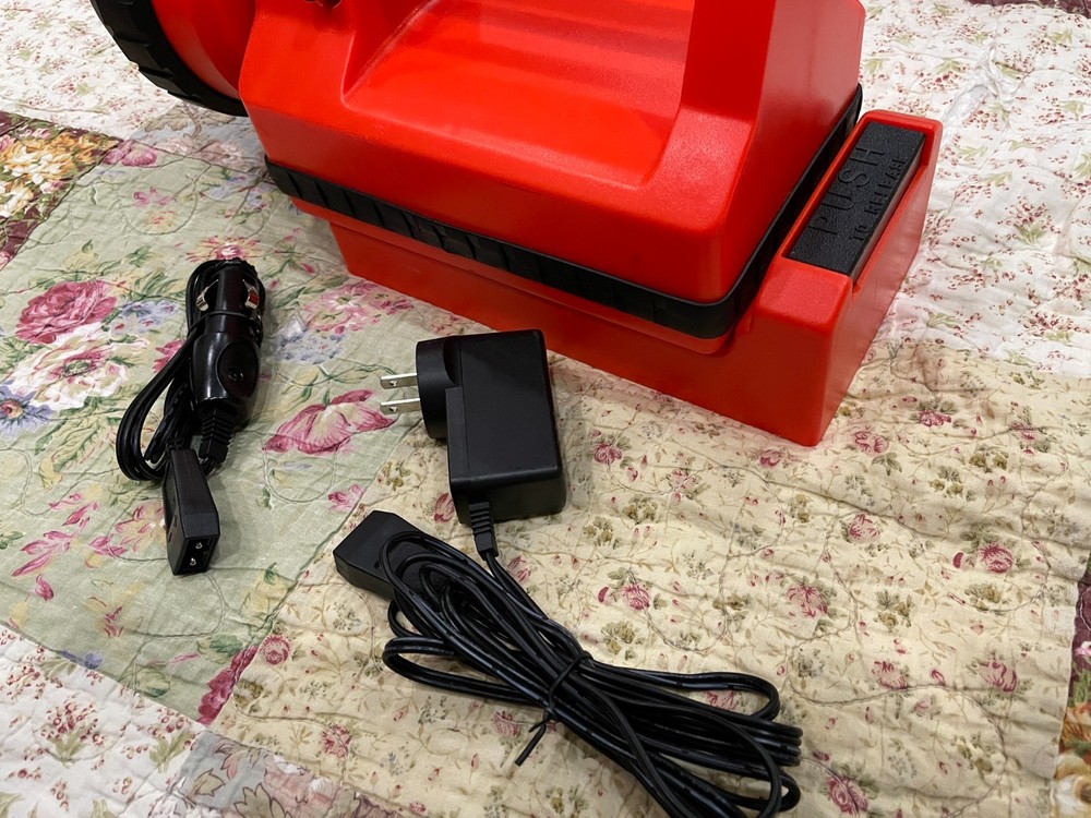 Streamlight Litebox Flashlight With Docking Station, Wall Plug Cable & Car Cable