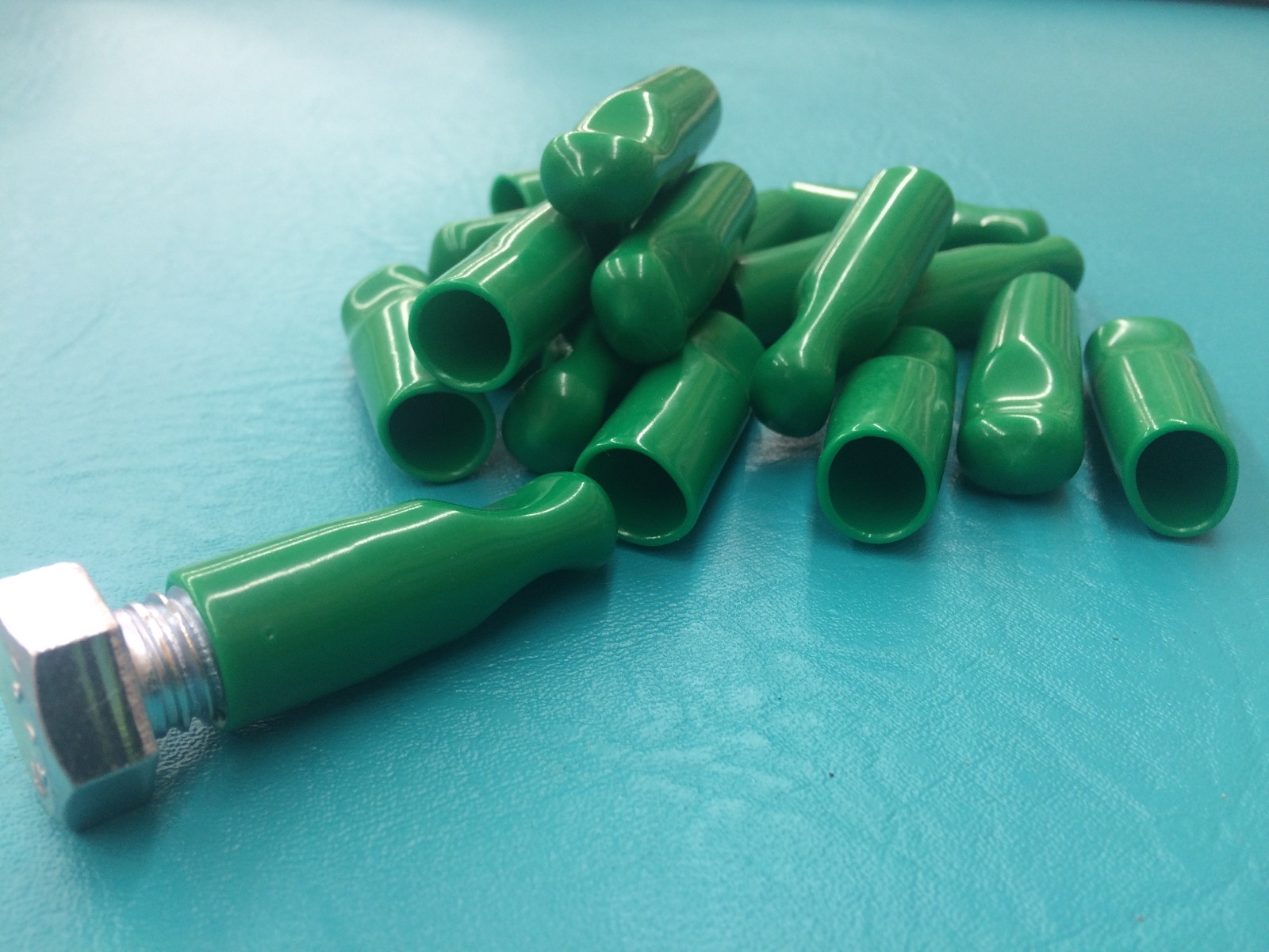 1/2" Rubber Bolt Cap Protectors Rod Tube Thread Finger Tip Pull 18 Cover Green