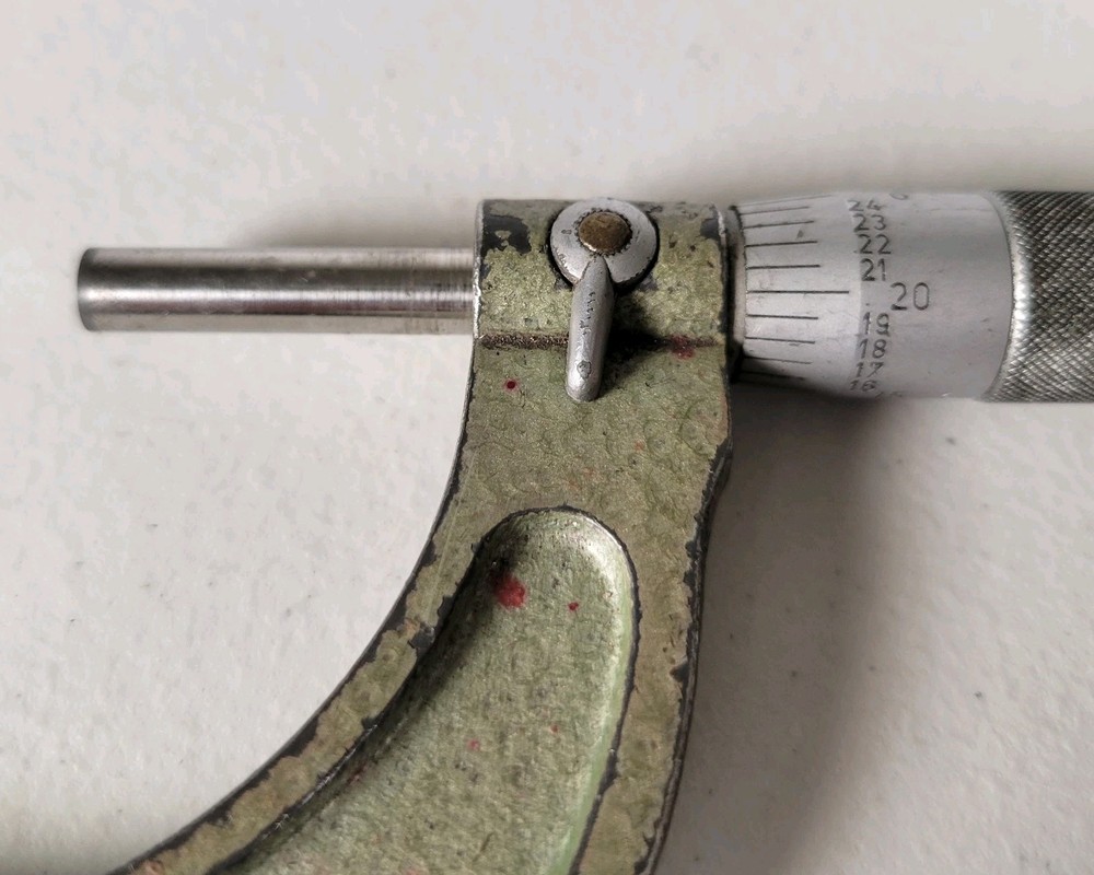 Fowler Helios Micrometer, 2” - 3" Range .0001 Ratcheting Locking Vintage