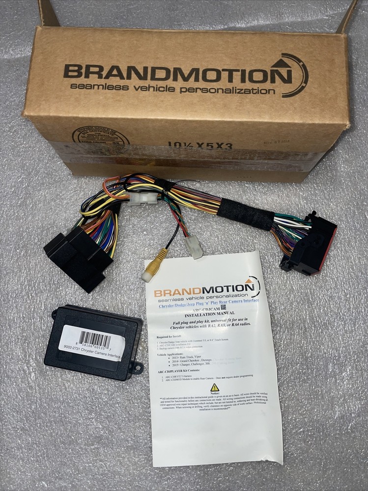 Backup camera Interface Plug & Play  RAM TRUCKS  & CHRYSLER  With RA2-3-4 Radios