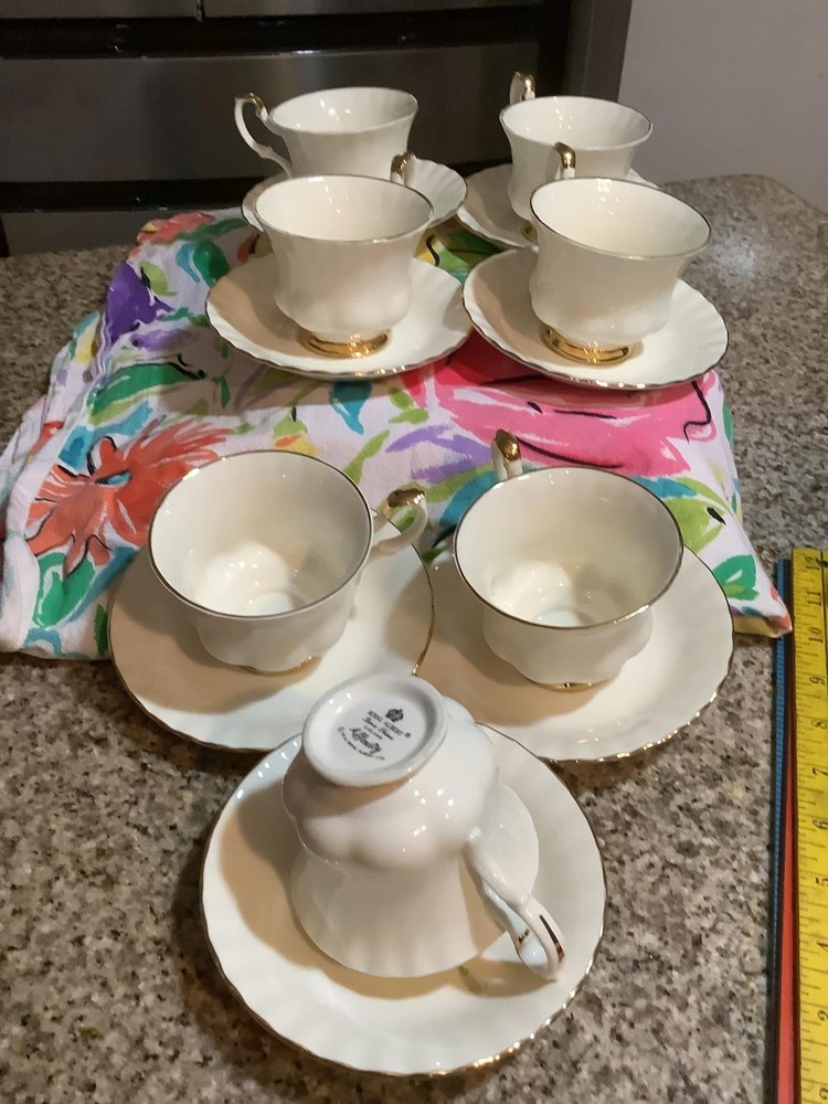 Royal Albert Affinity Bone China Tea Cups and Saucers Set