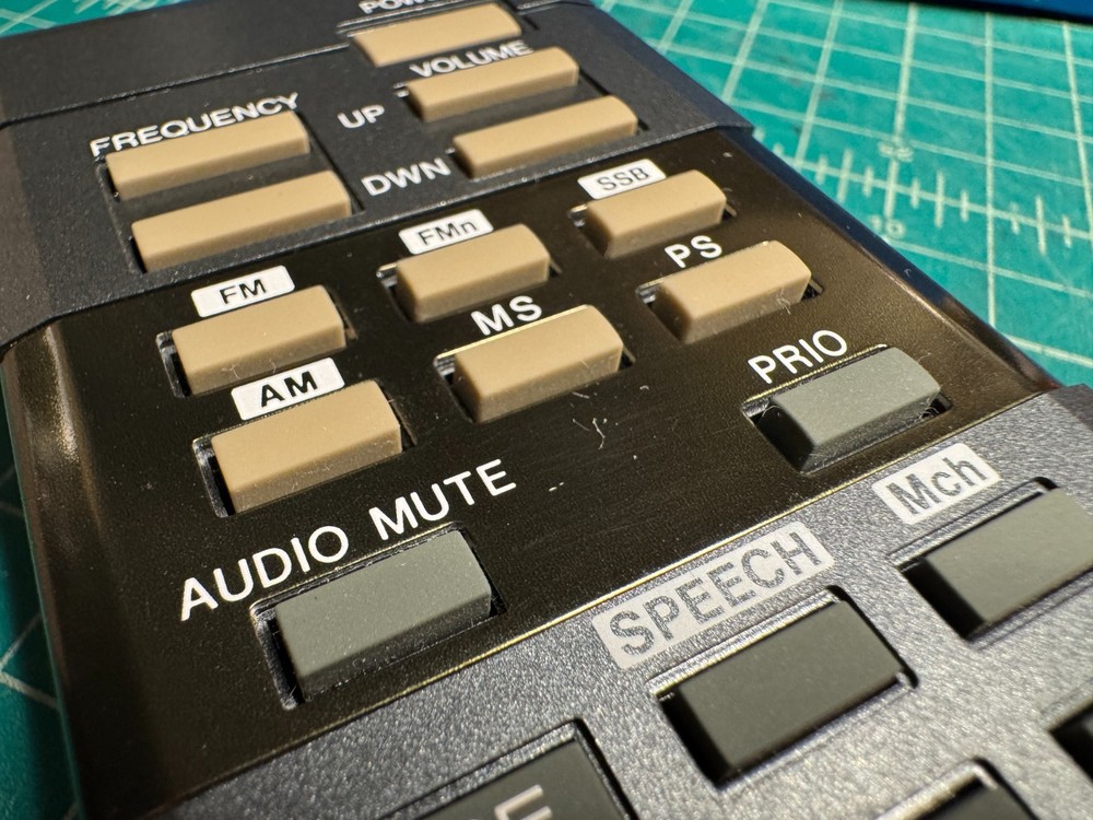 ICOM RC-12 Remote Controller For IC-R7000, Complete With Board, Box And Manual