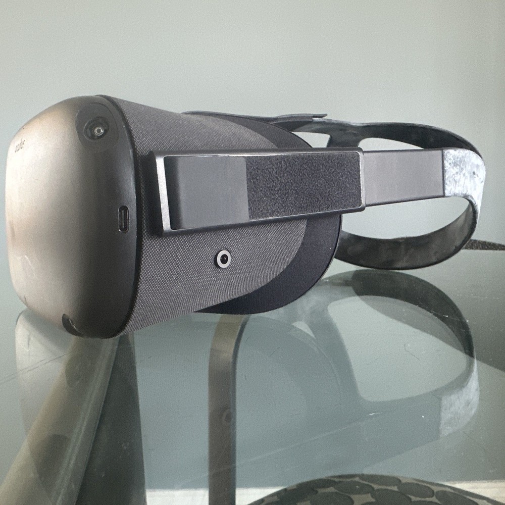 Meta Quest 1 | Non Original Boxing || USED