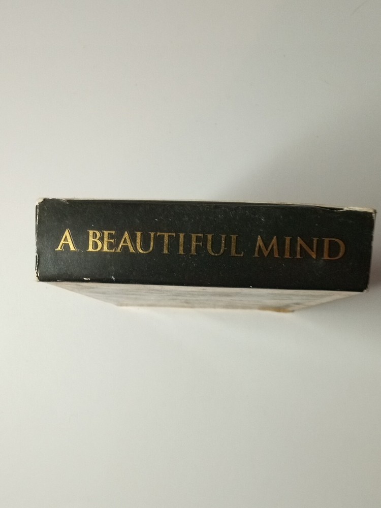 A Beautiful Mind (VHS, 2002, Awards Edition)