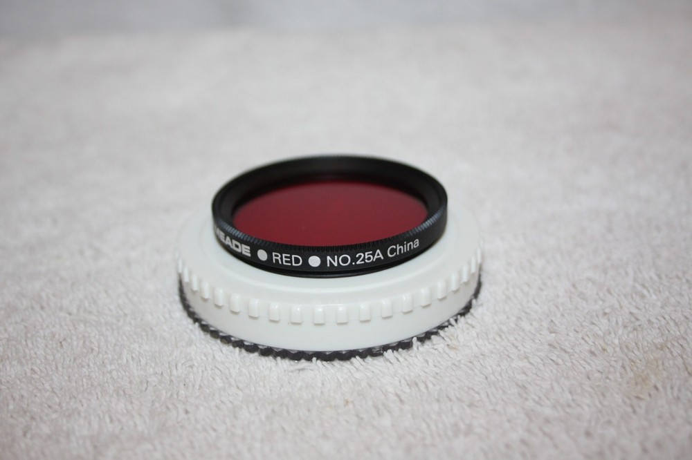 Meade 2" #25A Red Telescope Color Filter with Plastic Case - Gently Used