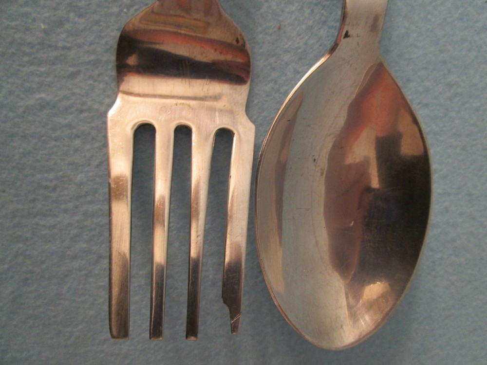 SALAD SERVER SPOON & FORK (silverplate w/ gold trim) MEXICO 4D85 modern utensil