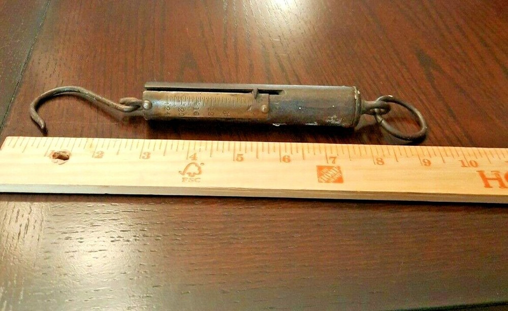 Vintage brass fish scale, good condition, works