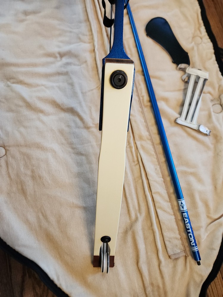 PSE Precision Shooting Equipment Laser Compound Bow 27" Competition Target 1980s