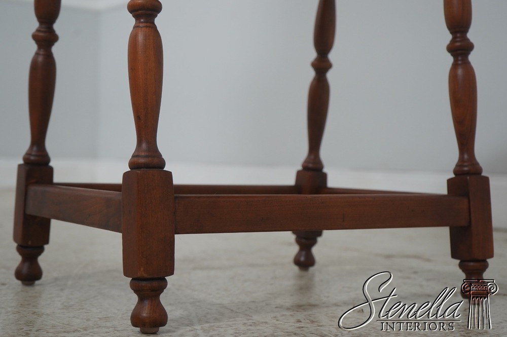 L72211: BOB TIMBERLAKE Cherry Oval Tavern Side Table
