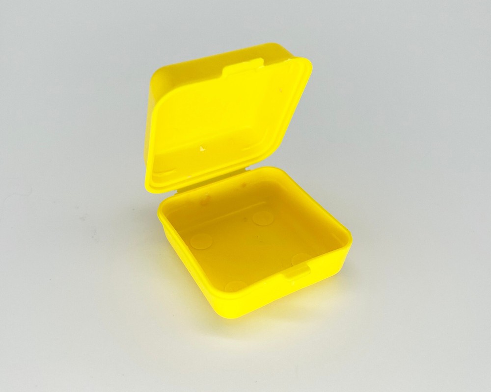 VTG 1978 YELLOW Fleer BUBBLE BURGER Bubble Gum Candy Container Package Display