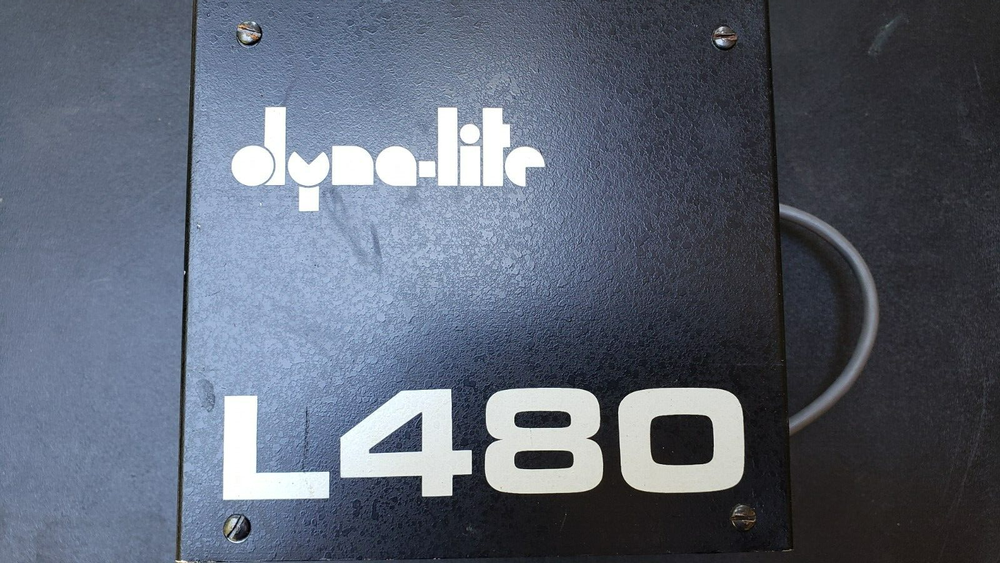Dynalite L480 flash system