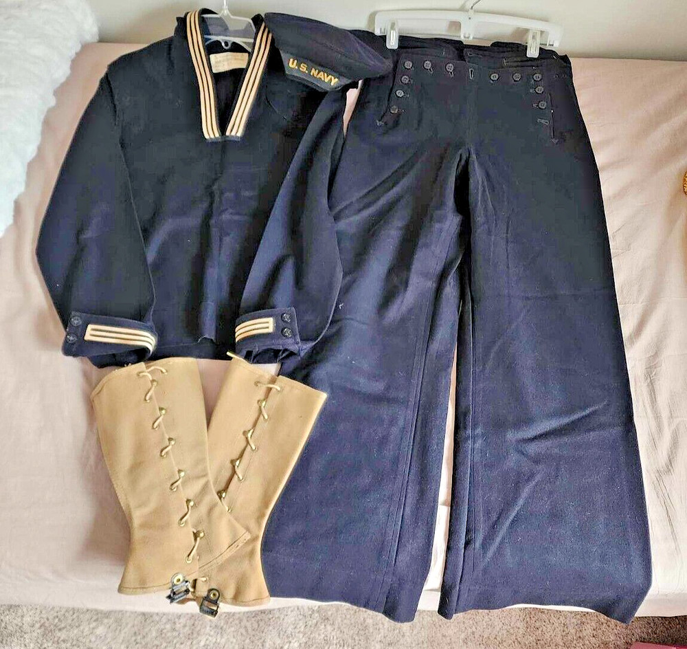 Vintage Authentic WW2 US Navy 4 pc. Uniform Top, Pants, Hat & Gaiters