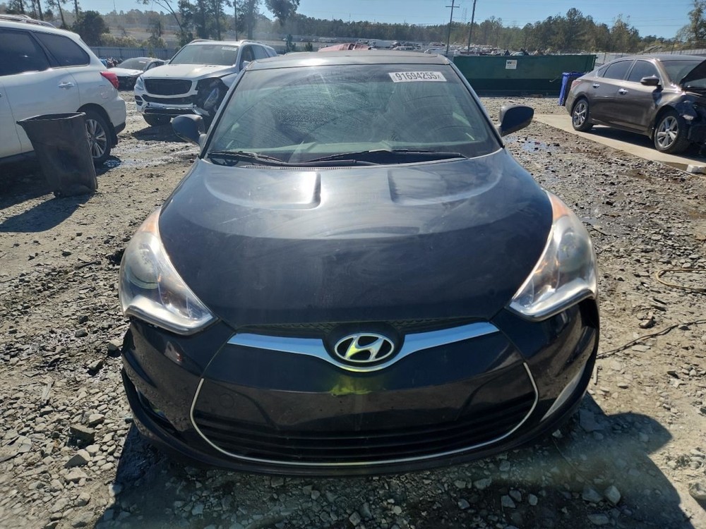 VELOSTER 2017 Glove Box 4968523
