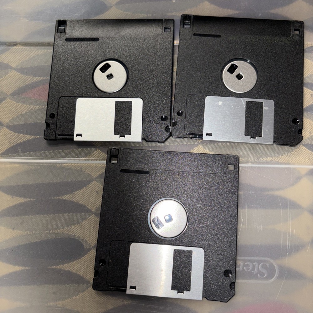 Microsoft Return Of Arcade Windows 95 Disk Set Retro Computer Gaming 1996