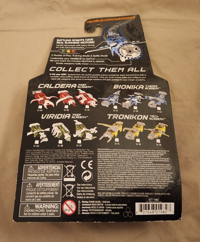 Hexbug Warriors Battling Robots Bionika Cyborg Academy NIB