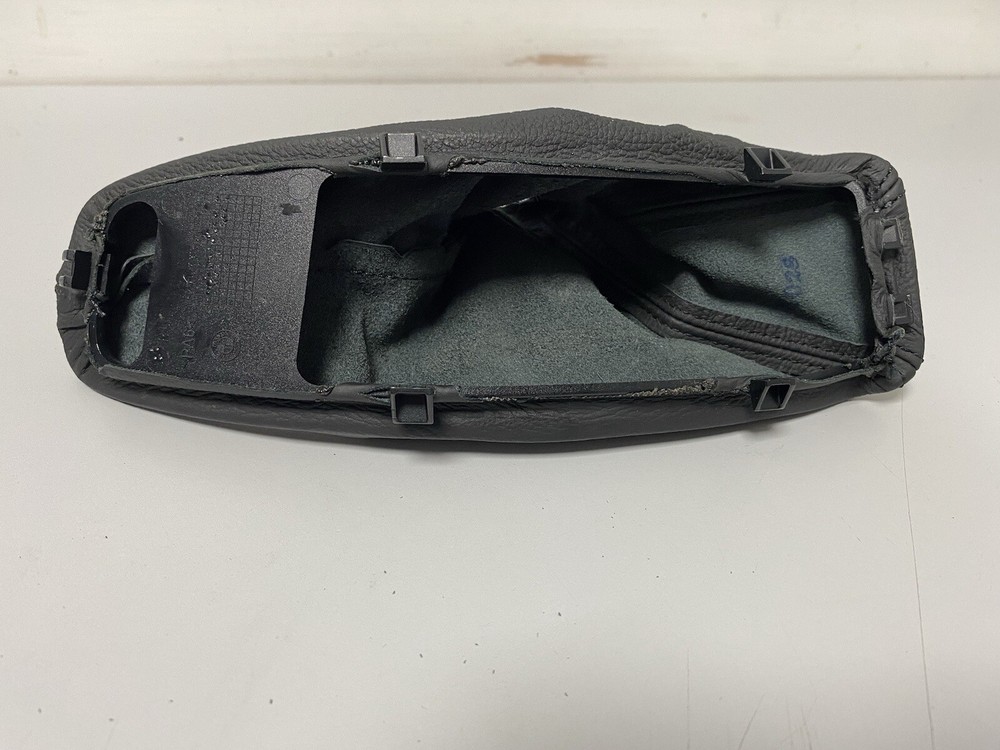 BMW E90 E91 E92 E93 3 SERIES BLACK LEATHER HANDBRAKE GAITER GAITOR
