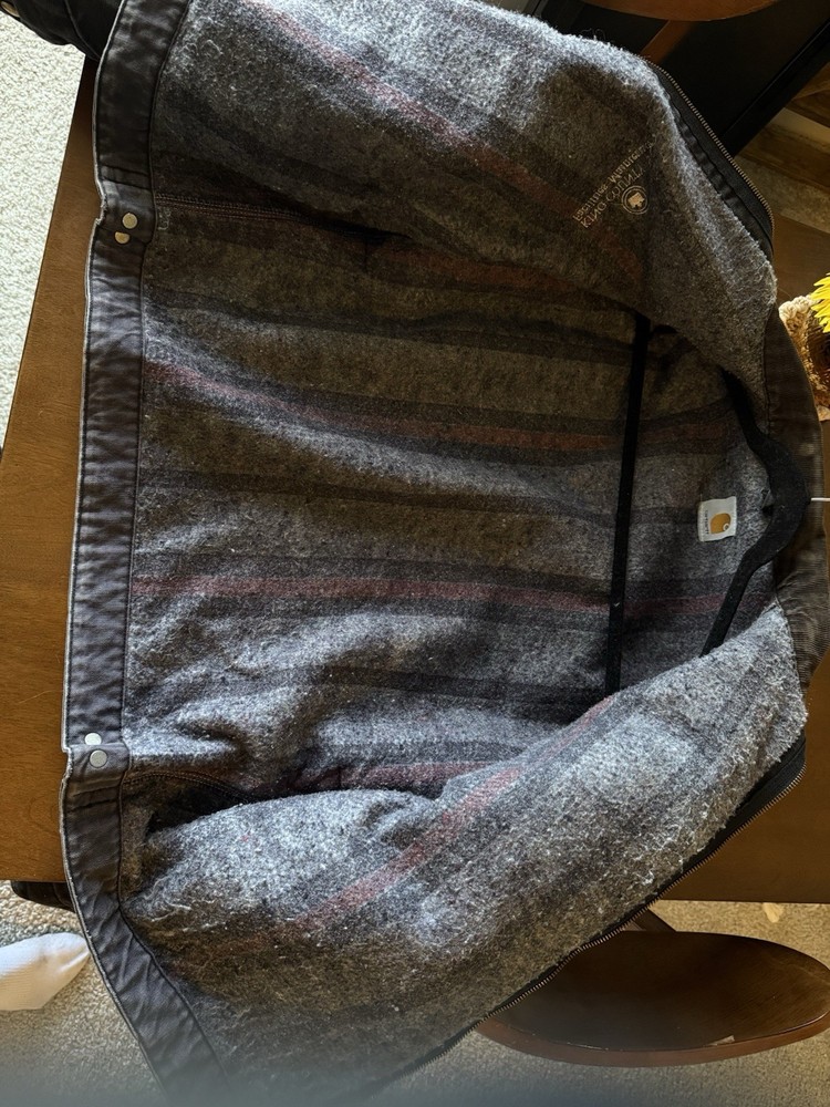 Carhartt Jacket Black - J01 Size L
