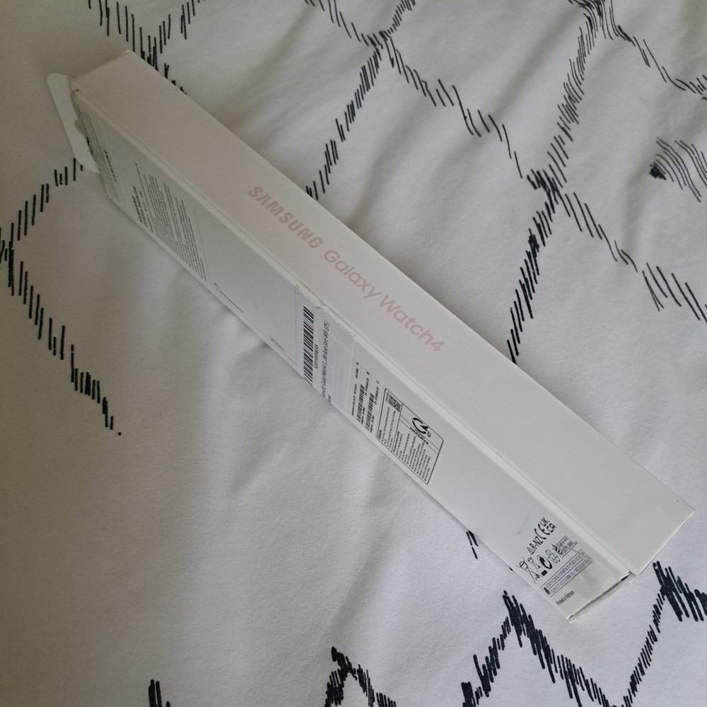 Galaxy Watch 4 BOX ONLY