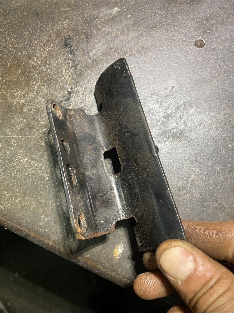 Mercruiser IO steering pump oil cooler bracket